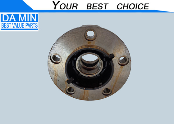 NNR NPR NQR Ön Aks Merkezi 8970172060 Isuzu 4HF1 4HG1 Motor Modeli Kamyon Ön Tekerlek 5 Bolt Delikleri Kaynakla Aynı Kalıp