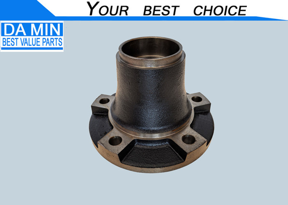 NNR NPR NQR Ön Aks Merkezi 8970172060 Isuzu 4HF1 4HG1 Motor Modeli Kamyon Ön Tekerlek 5 Bolt Delikleri Kaynakla Aynı Kalıp