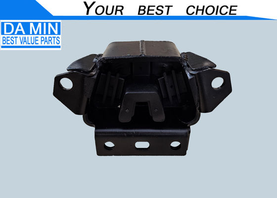 FSR Kamyon 6BD1 6BG1 Motor Takozu Kauçuk 1532251731 Isuzu Orta Yük Aracı Motor Montaj Parçası