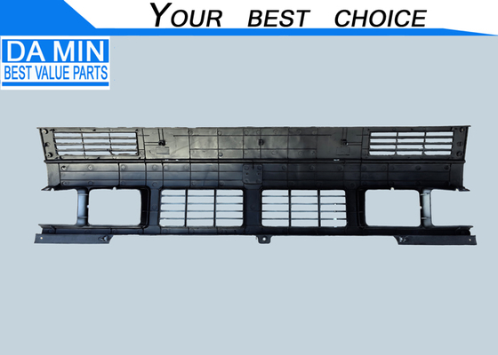 NHR NKR Radyatör ızgara 8970012390 Isuzu Dış Parçalar 1990 Model Hafif Kamyon Vücut Uzunluğu 1360mm