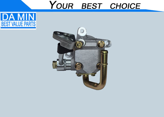 4JK1 4JJ1 direksiyon pompası 8979466980 Isuzu TFR TFS DMAX Alıcı Güçlü Direksiyon Pompası 29 Diş Delekleri Uzun Yağ borusu