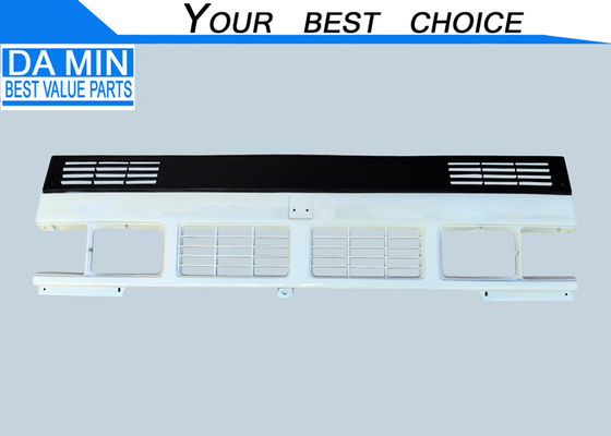 NHR NKR Radyatör ızgara 8970012390 Isuzu Dış Parçalar 1990 Model Hafif Kamyon Vücut Uzunluğu 1360mm